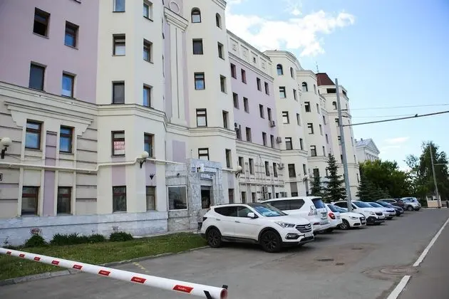 Kupe Capsule Hotel & Hostel