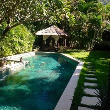 Villa Kupu Kupu - Havuz