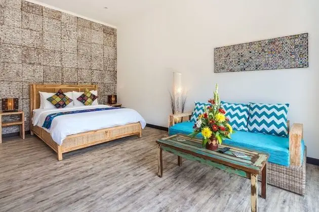 Kura Kura Beach Resort - Oda