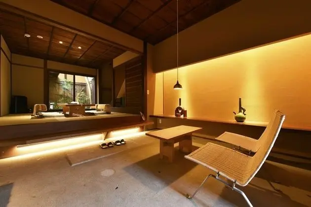 Kuraya Kiyomizu-Gojo