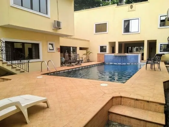 Kuroko Apartments