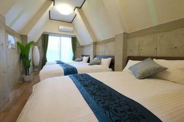 Kurosaki House