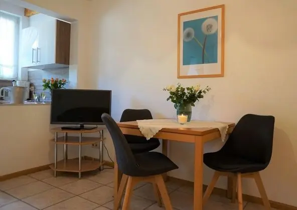 Kurparkhotel Faißt - Yerinde Yemek