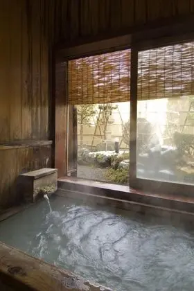 Kusatsu Onsen EKINARIYA RYOKAN - Spa