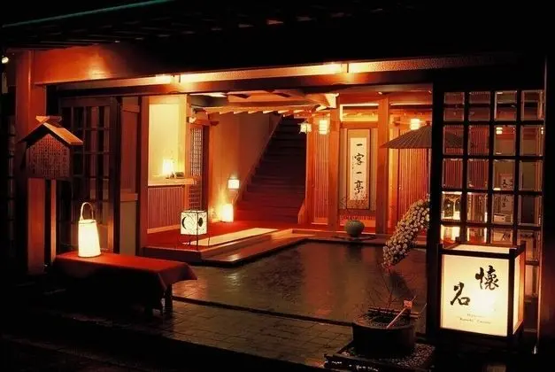 Kusatsuonnsenn Tenojiya