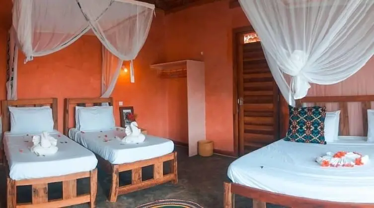 Kusini Beach Bungalows - Oda