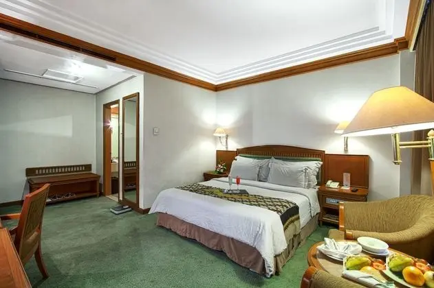 Kusuma Sahid Prince Hotel - Oda