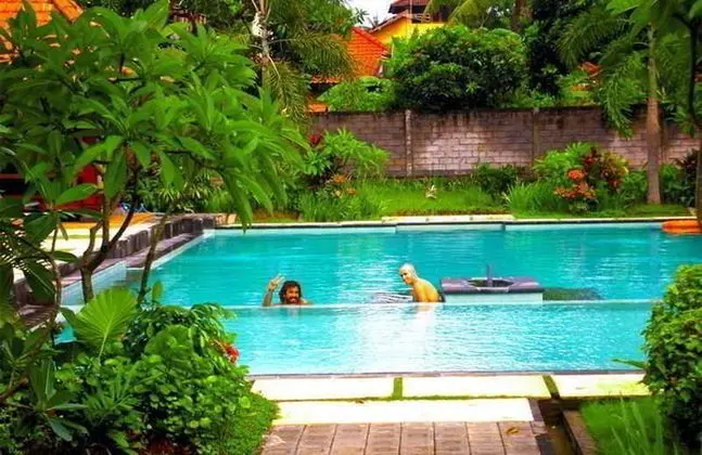 Kusuma Resort - Havuz