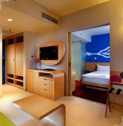 Kuta Beach Hotel - Plaj