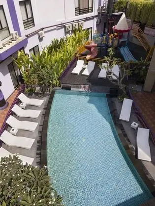 Kuta Central Park Hotel - Havuz