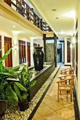 Kuta EcoStay - Lobi