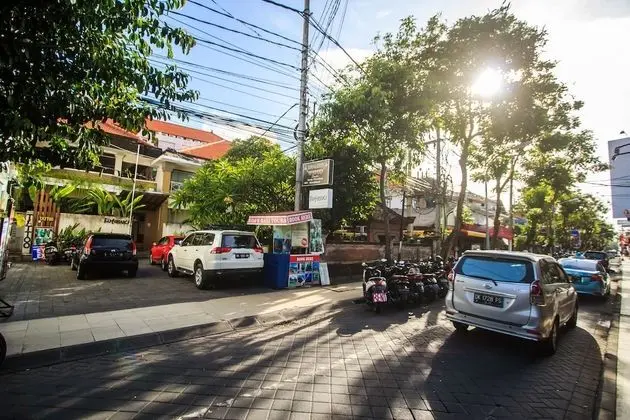 Kuta Suci Beach Hotel - Dış Mekan