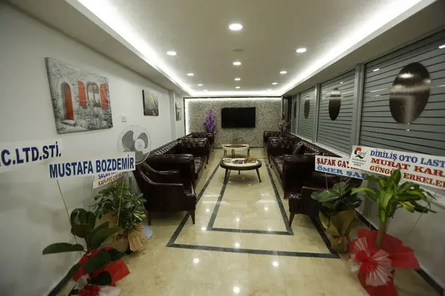 Kütahya Garden Otel - Lobi