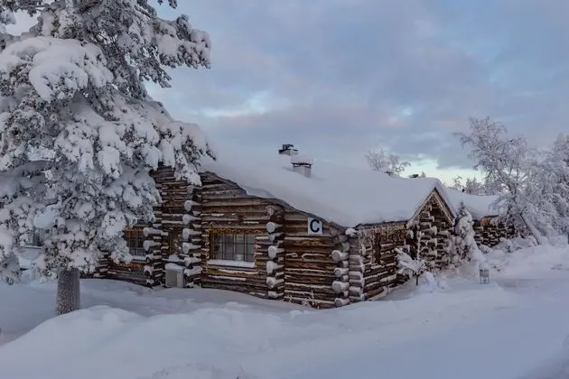 Kuukkeli Log Houses Teerenpesä - Premium Suite A48 - Dış Mekan