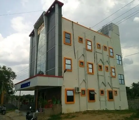 Hotel KVS Residency - 1