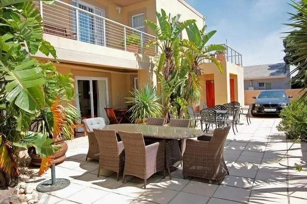 Kwantu Guesthouses - Dış Mekan