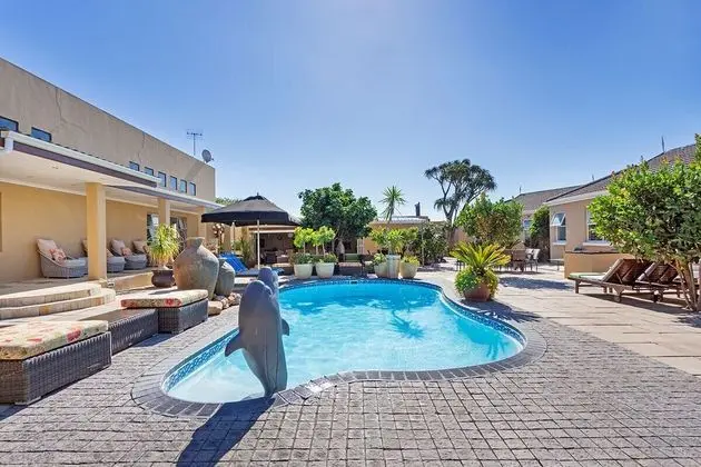 Kwantu Guesthouses - Havuz