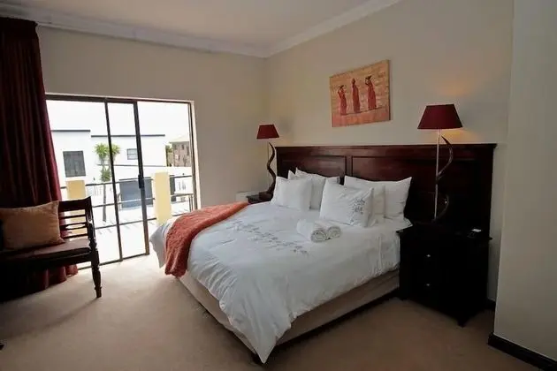 Kwantu Guesthouses - Oda