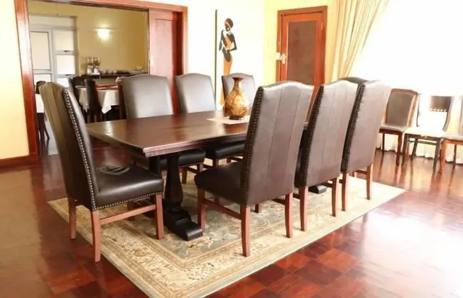 Kwazi Guest House - Lobi