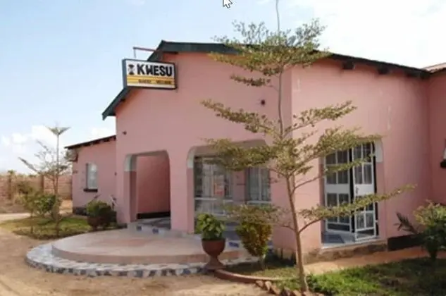 Kwesu Guest House