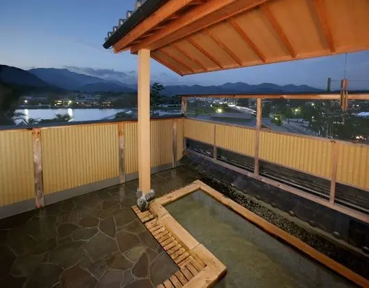 Kyoto Arashiyama Onsen Ryokan Hanaikada - Havuz