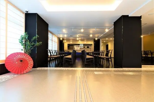 Kyoto Crystal Hotel 1