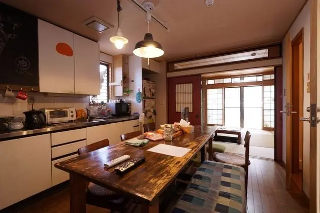 Kyoto Guesthouse Lantern - Hostel - Yerinde Yemek