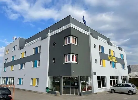 Kyriad Direct Dijon Nord - Zenith - Toison D'Or - Dış Mekan