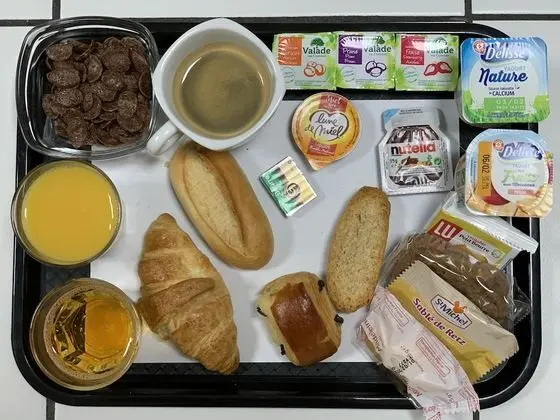 Kyriad Direct Rouen Sud - Val de Reuil - Yerinde Yemek