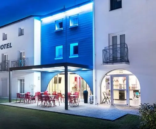 Hotel Kyriad La Rochelle City Centre