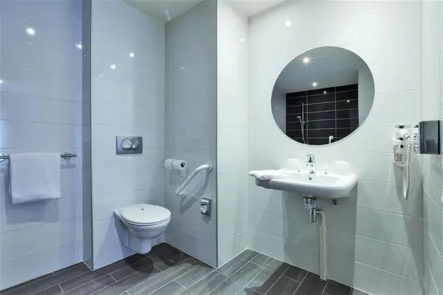 Kyriad - Le Mans Est