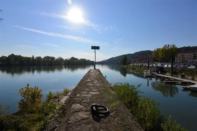 Kyriad Lyon Sud - Givors