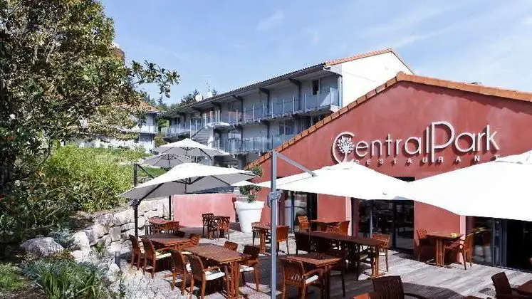 Kyriad Lyon Sud - Sainte Foy