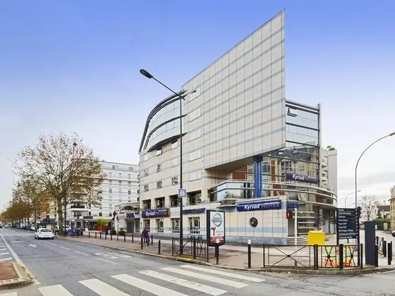 Kyriad Prestige Joinville Le Pont