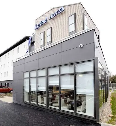 Kyriad Versailles Saint Cyr l'Ecole