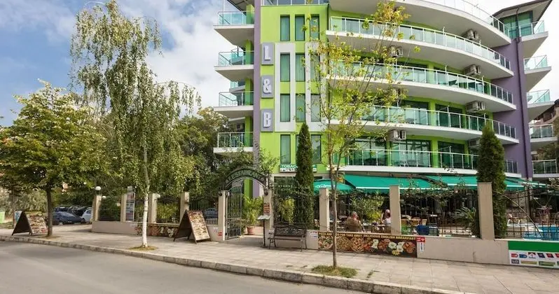 L&B Hotel - Dış Mekan