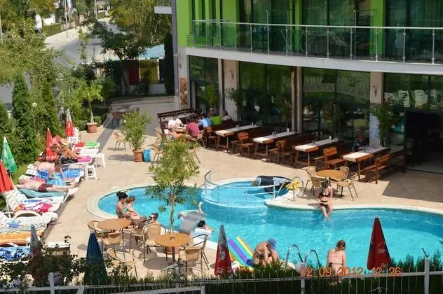 L&B Hotel - Havuz