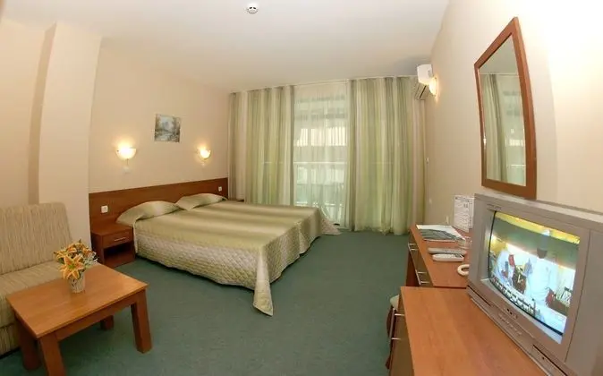 L&B Hotel - Oda
