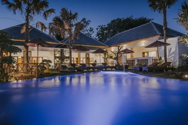 L.Good Lembongan Island Villas - Dış Mekan