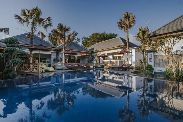 L.Good Lembongan Island Villas - Havuz