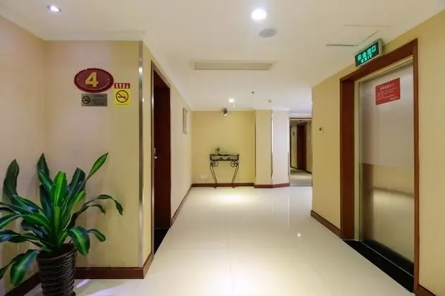 L Hotel Lianhua - İç Mekan