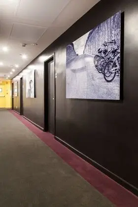 The L Hotel - İç Mekan