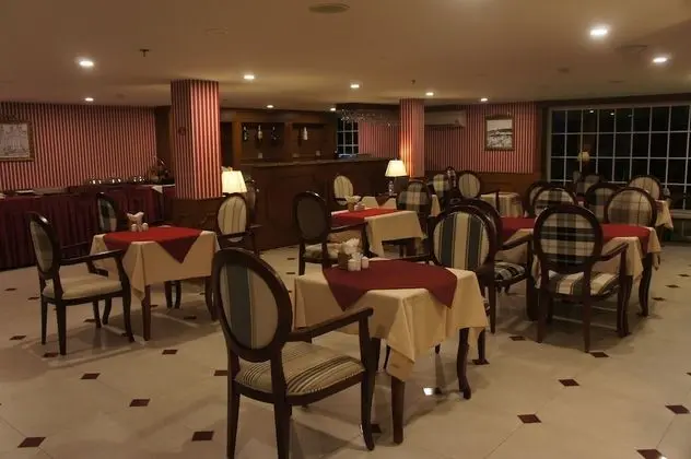 Hotel L Odeon Phu My Hung - Yerinde Yemek