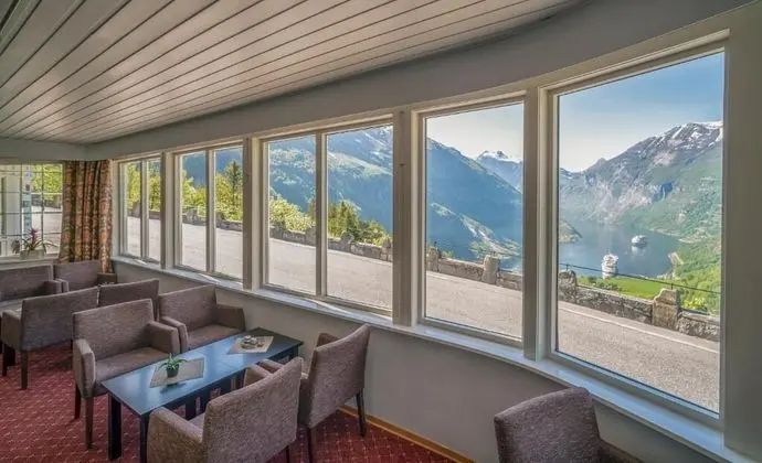 Hotell Utsikten Geiranger - by Classic Norway Hotels - Lobi
