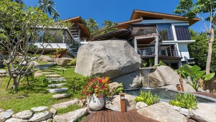 L2 Residence - Havuz