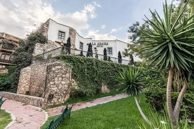 La Abadia Tradicional