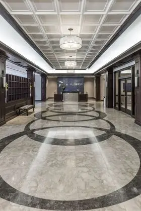 La Banque Hotel - Lobi