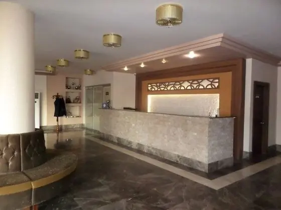 Hotel La Bella Bergama - Lobi