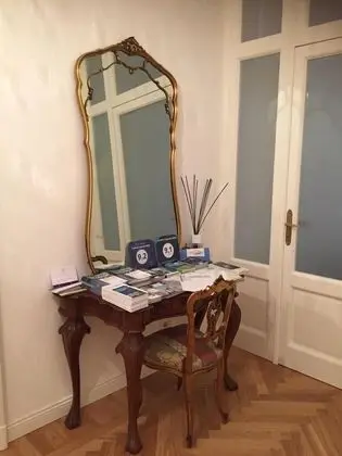 La Belle Coquette B&B - Lobi