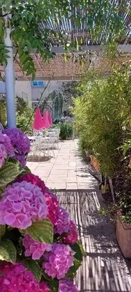 La Belle Vie - Dış Mekan